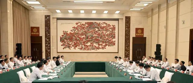 福建省党政代表团到广药集团K8凯发调研